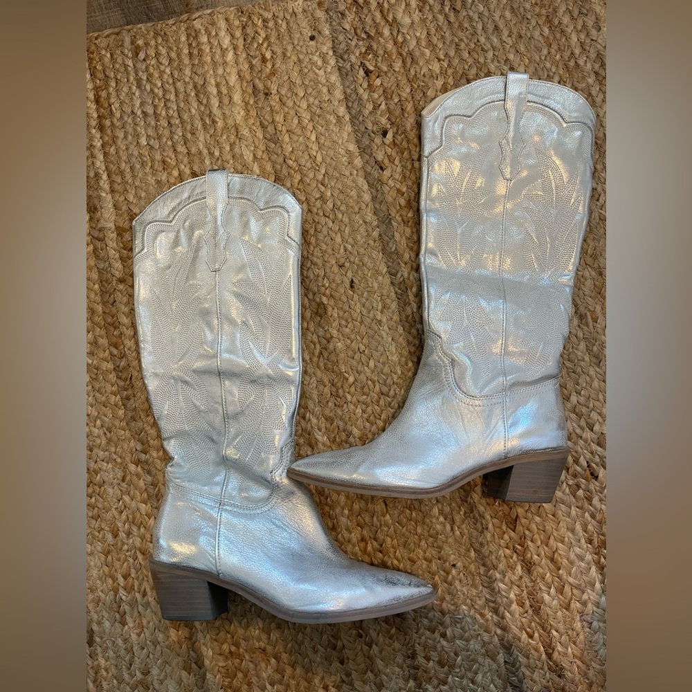 Dolce Vita Shiren Boots Silver Metallic Leather